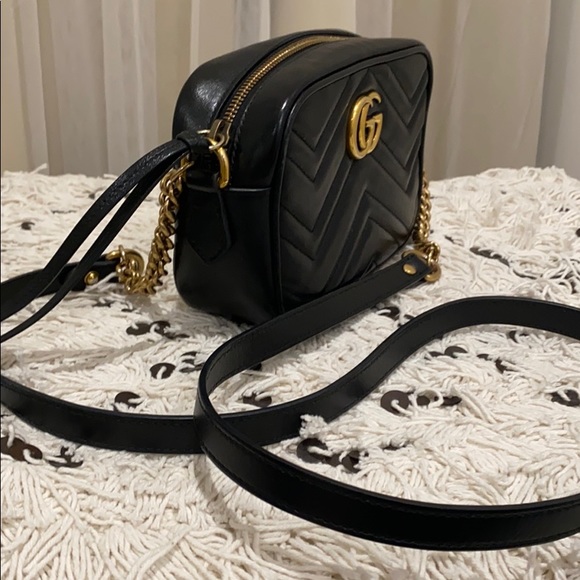 SOLD Gucci Black leather Mini Marmont Camera bag - Picture 5 of 16